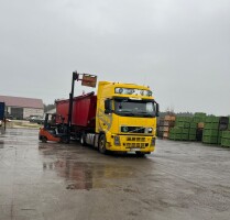 Kupię antonówkę, suchy przemysł w skrzyniach