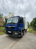 Man tgm 15.250 kontener izoterma z windą  Długość paki 6.45 
Winda 1.5t 
Zabudowa izoterma iglocar
Nowe akumulatory 
Zapraszam do kontaktu