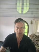 Me encuentro en la zona de Pomerania exactamente en Gryfice , me he desempeñado como trabajador del campo  en Colombia y quiero trabajar en el campo P