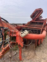 Sprzedam kombajn Grime  Rozładowalnice t-216. Śrutownik dmuchawa do zboża.