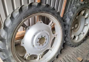 koła do miedzyrzedzi 230-95r44 9.5r44