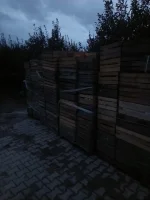 Mam na sprzedaż używane skrzynki uniwersalne, idealne do przechowywania i transportu owoców oraz innych produktów. 💰 Cena: 3 zł/szt.
Skrzynki używane